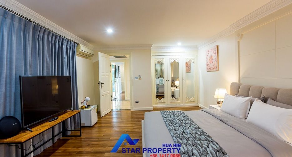 For sale 5 bedrooms villa in Pran Buri, Prachuap Khiri Khan