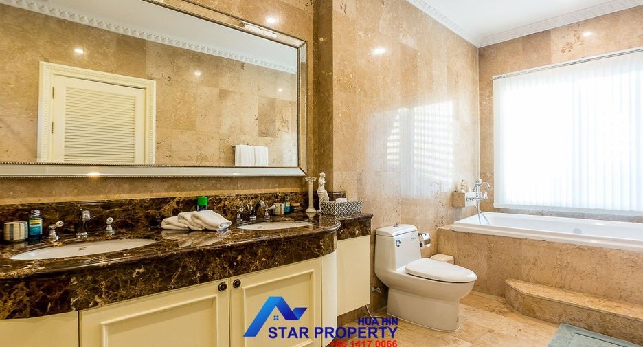 For sale 5 bedrooms villa in Pran Buri, Prachuap Khiri Khan