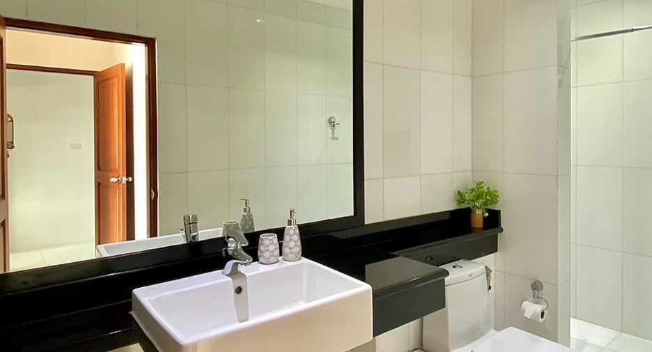 For rent 4 bedrooms apartment in Mueang Phuket, Phuket