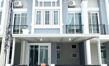 For rent 2 Beds townhouse in Mueang Samut Prakan, Samut Prakan