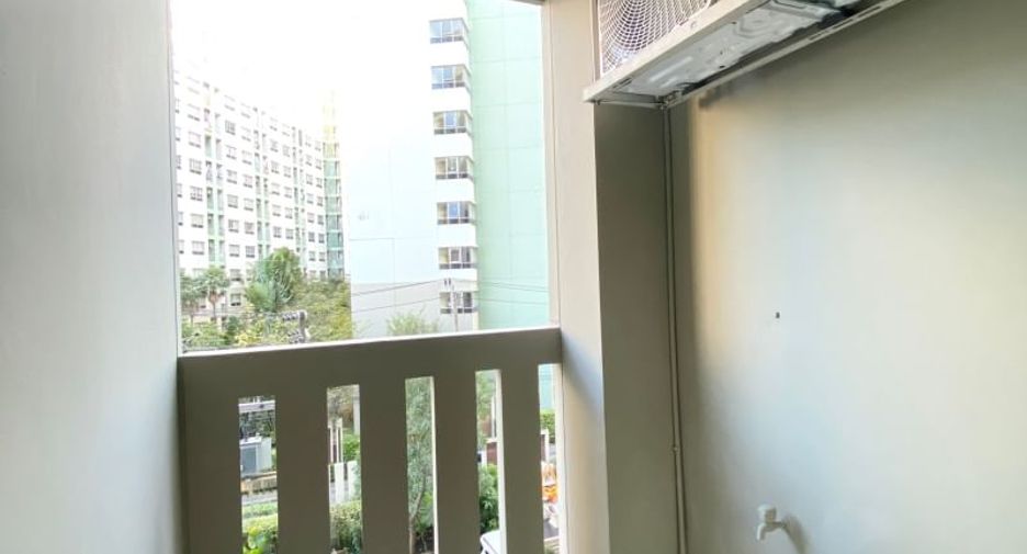 For sale 1 bed condo in Bang Khen, Bangkok