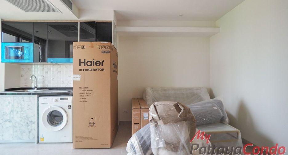 For sale 1 bed condo in Bang Lamung, Chonburi