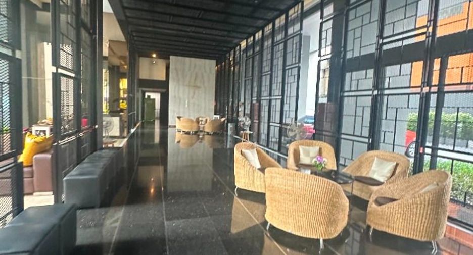 For sale 1 bed condo in Phaya Thai, Bangkok