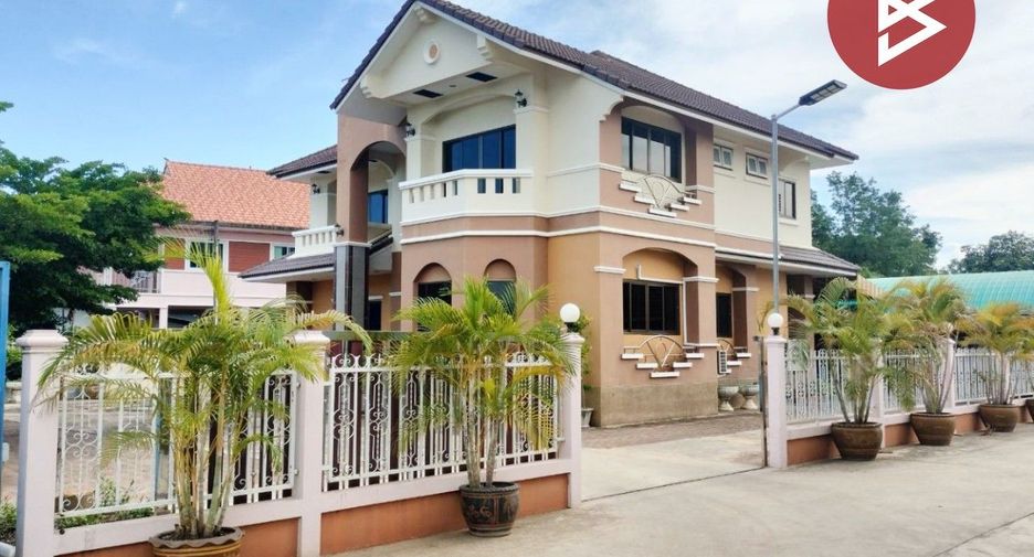 For sale 9 bed house in Mueang Phitsanulok, Phitsanulok
