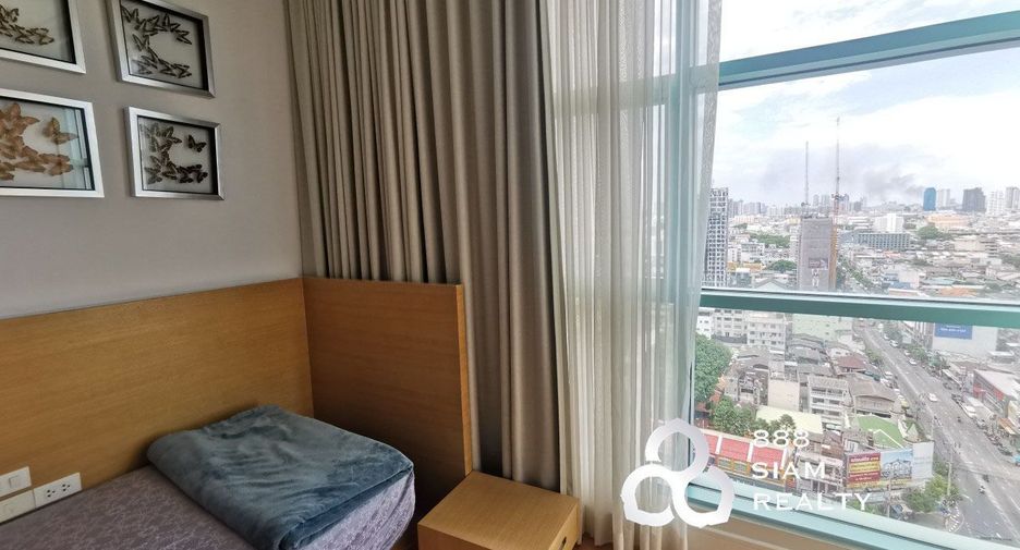 For sale 4 bedrooms apartment in Bang Kho Laem, Bangkok