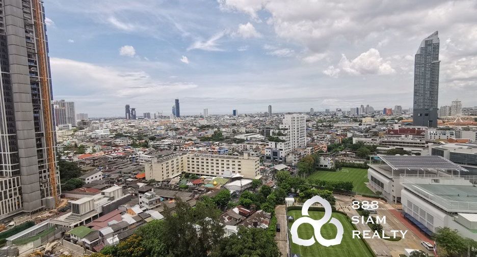 For sale 4 bedrooms apartment in Bang Kho Laem, Bangkok