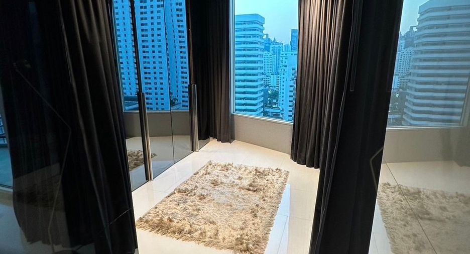 For rent and for sale 3 bedrooms condo in Watthana, Bangkok