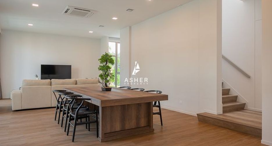 For rent and for sale 3 bedrooms house in Saphan Sung, Bangkok