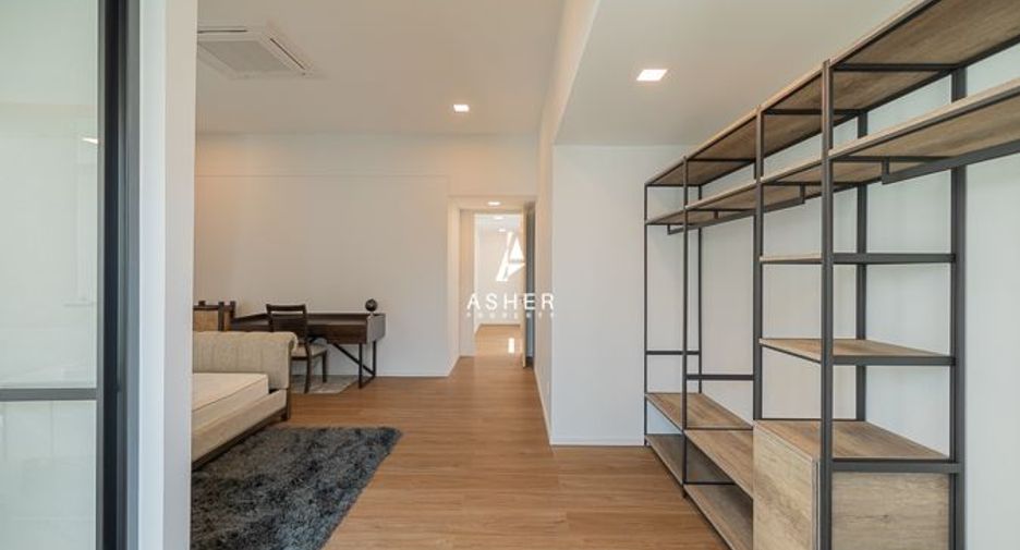 For rent and for sale 3 bedrooms house in Saphan Sung, Bangkok