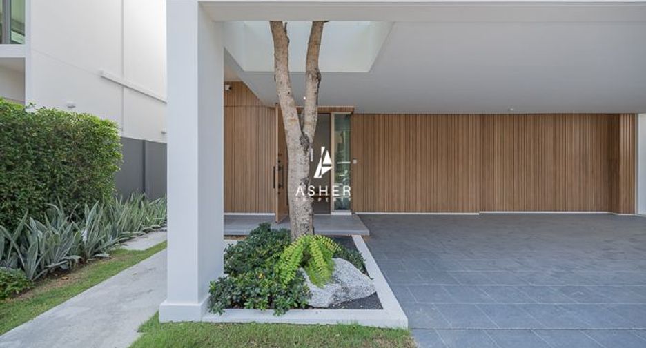 For rent and for sale 3 bedrooms house in Saphan Sung, Bangkok