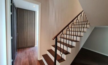 For sale 3 bedrooms condo in Khlong Toei, Bangkok