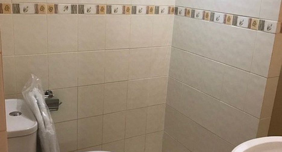 For rent 3 ベッドルーム condo in Khlong Toei, Bangkok