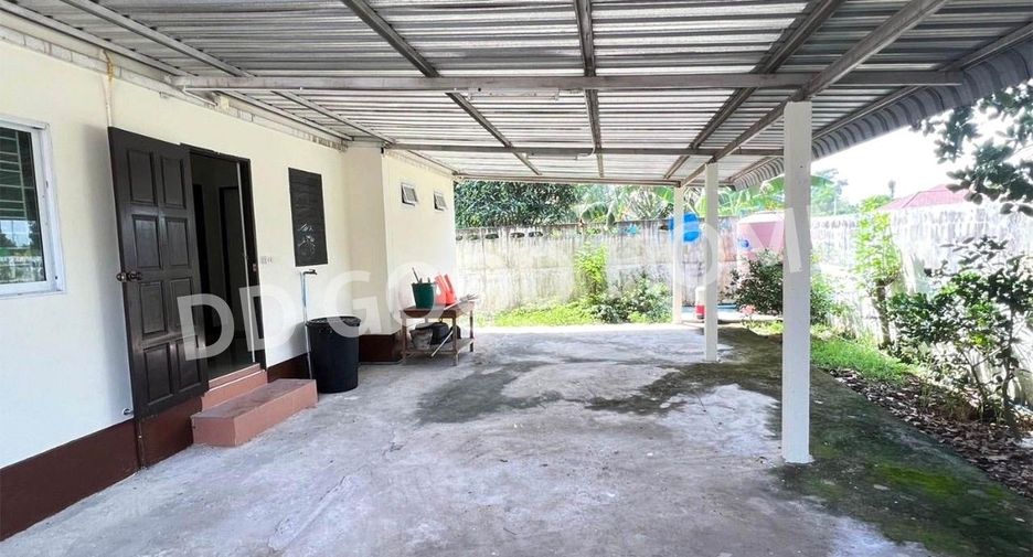 For sale 3 bedrooms house in Prachantakham, Prachin Buri