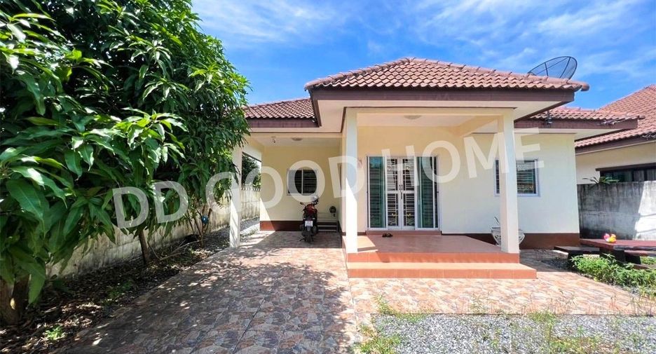 For sale 3 bedrooms house in Prachantakham, Prachin Buri