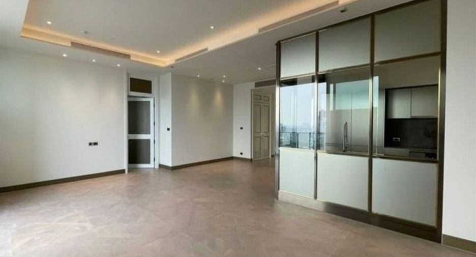 For sale 2 bed condo in Khlong San, Bangkok