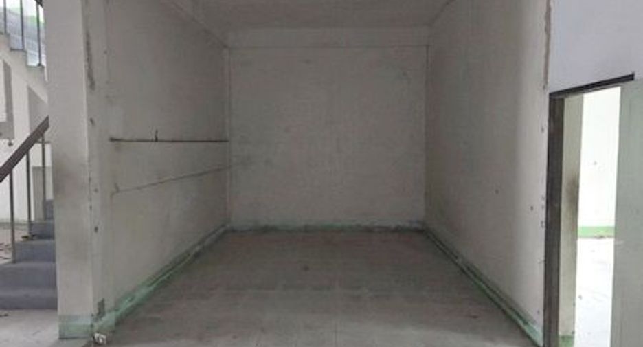 For sale retail Space in Phanom Phrai, Roi Et