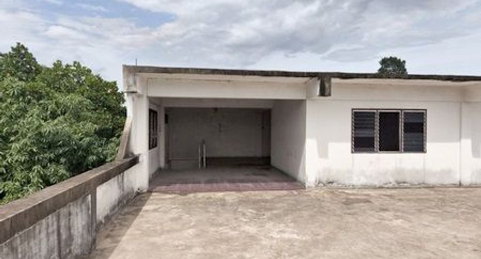 For sale retail Space in Phanom Phrai, Roi Et