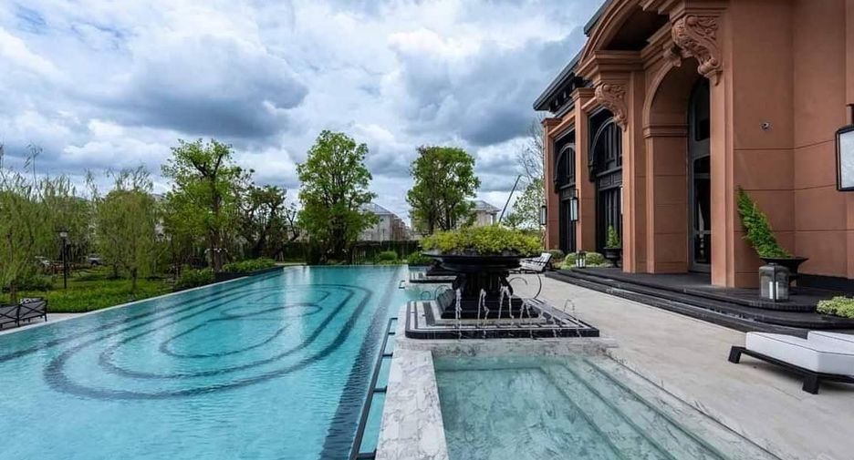 À vendre 5 chambres maison à Bang Kapi, Bangkok