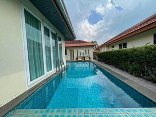 For rent 4 bed villa in East Pattaya, Pattaya