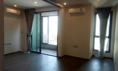 For sale 1 bed condo in Pathum Wan, Bangkok