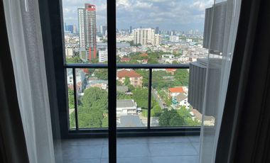 ขาย 2 ห้องนอน คอนโด ใน ยานนาวา, กรุงเทพฯ