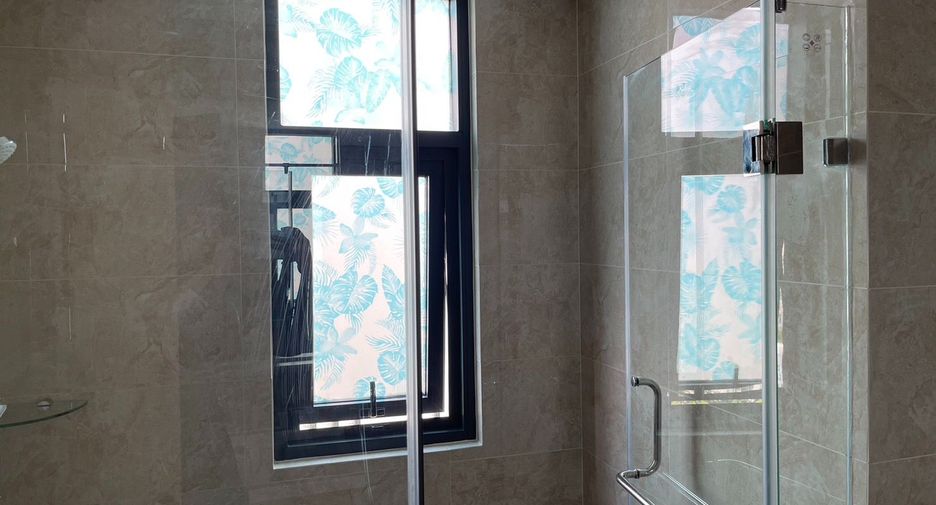 For sale 2 bedrooms condo in Yan Nawa, Bangkok