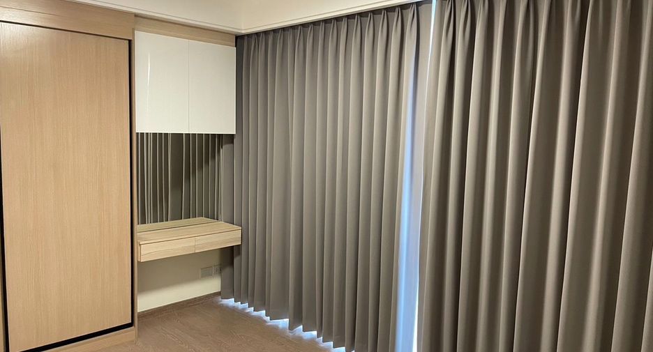 For sale 2 bedrooms condo in Yan Nawa, Bangkok