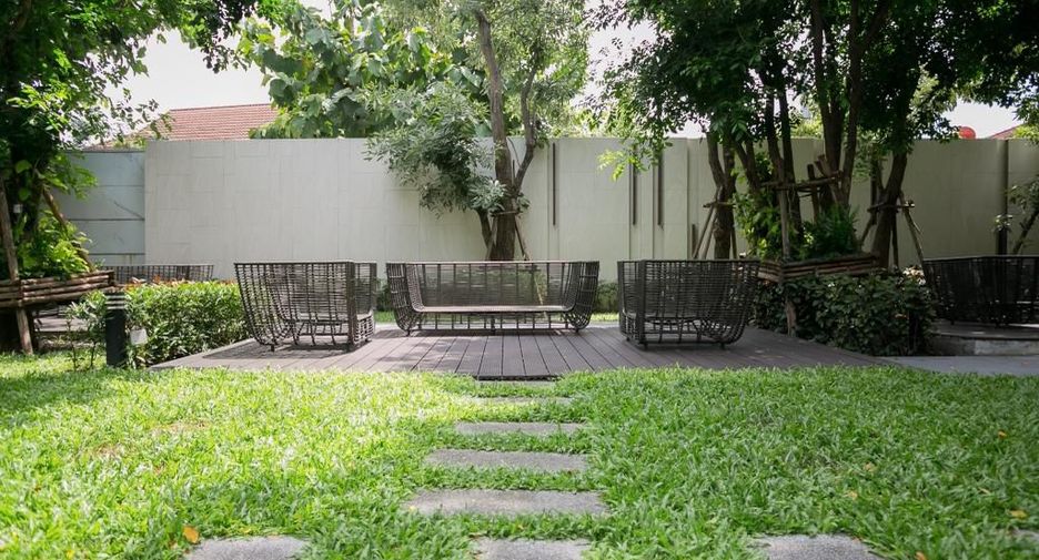 出租 3 卧室 独立屋 在 Wang Thong Lang, 曼谷