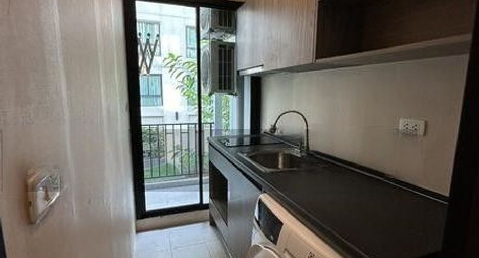 出售 1 卧室 公寓 在 Bang Na, 曼谷