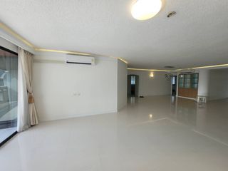 For rent 2 ベッドルーム apartment in Pathum Wan, Bangkok