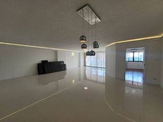 For rent 2 ベッドルーム apartment in Pathum Wan, Bangkok