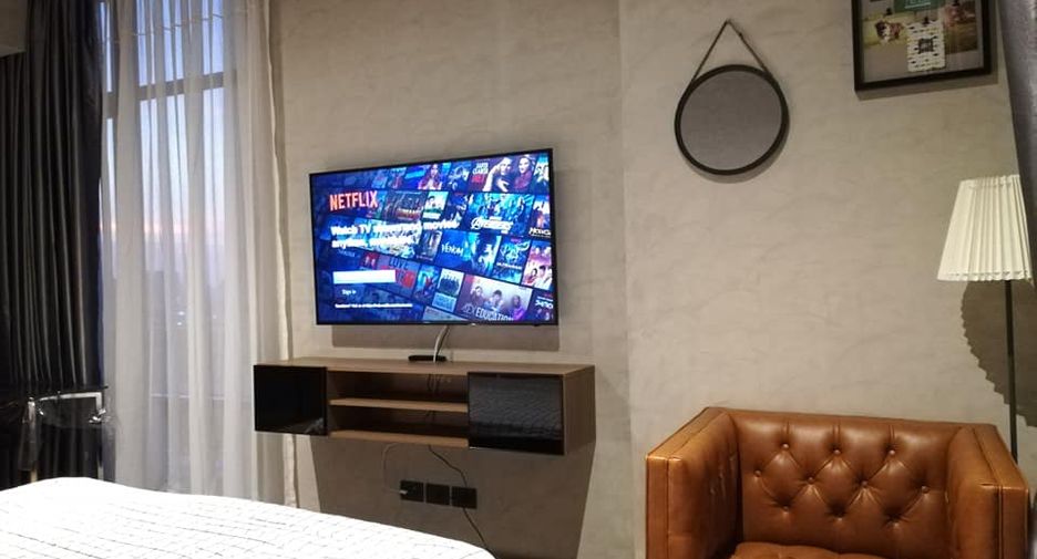 For rent and for sale 2 bedrooms condo in Watthana, Bangkok