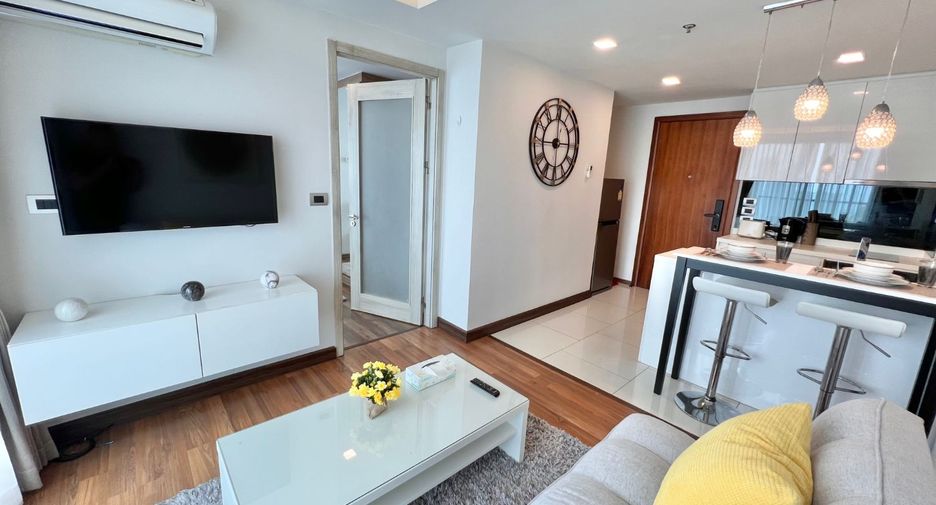 For rent 1 bed condo in Pratumnak, Pattaya