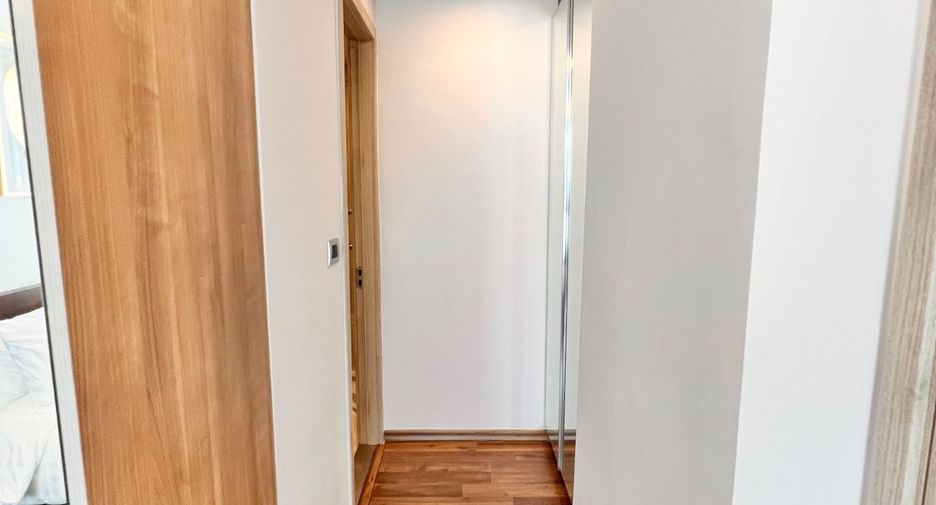 For rent 1 bed condo in Pratumnak, Pattaya