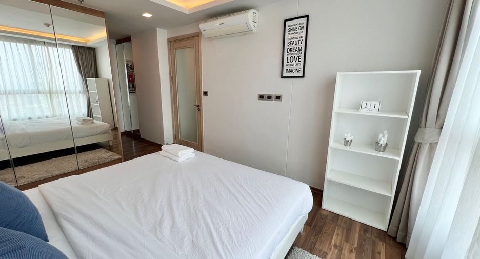 For rent 1 bed condo in Pratumnak, Pattaya