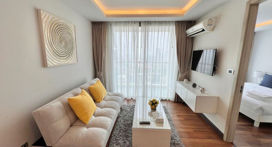For rent 1 bed condo in Pratumnak, Pattaya