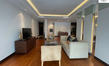 For rent 4 bedrooms apartment in Pathum Wan, Bangkok