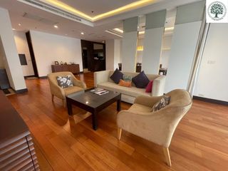 For rent 4 bedrooms apartment in Pathum Wan, Bangkok