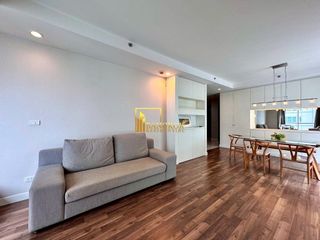 For rent 2 bedrooms condo in Pathum Wan, Bangkok