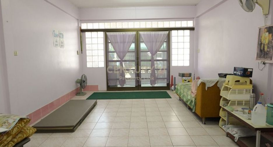 For sale 5 bedrooms townhouse in Bang Bon, Bangkok