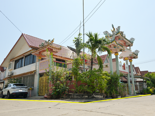 For sale 5 bedrooms townhouse in Bang Bon, Bangkok