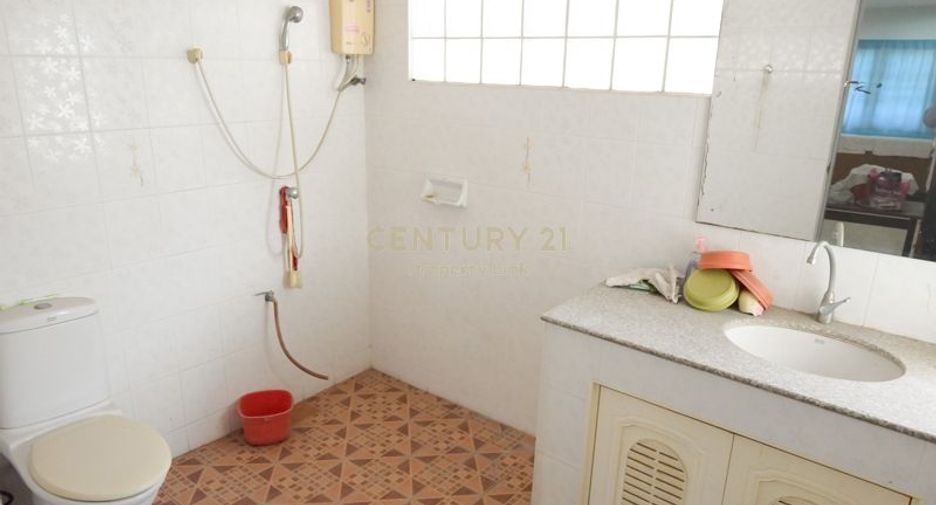 For sale 5 bedrooms townhouse in Bang Bon, Bangkok