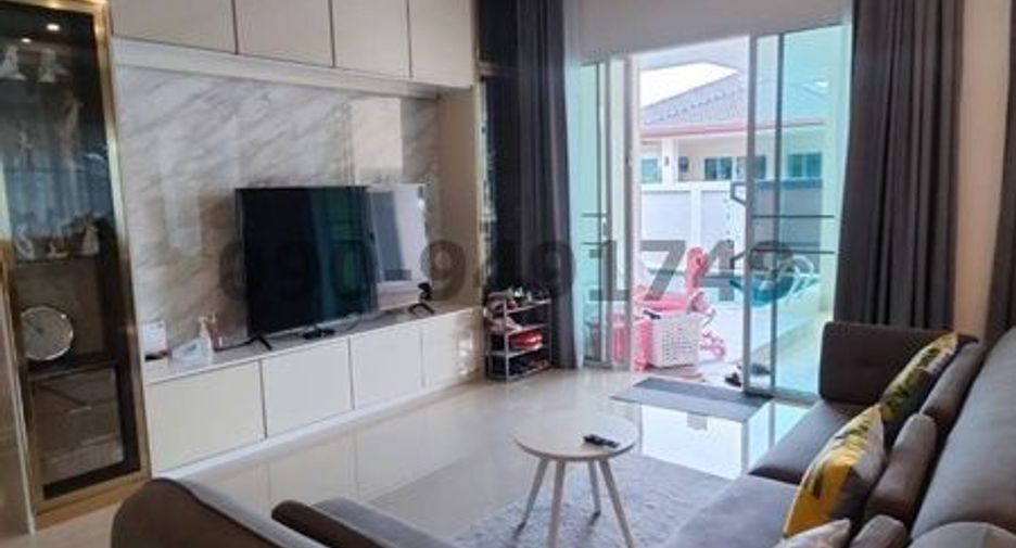 For rent 3 bedrooms house in Huay Yai, Pattaya