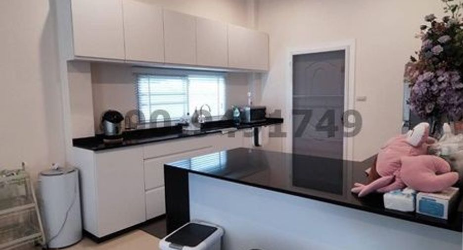 For rent 3 bedrooms house in Huay Yai, Pattaya