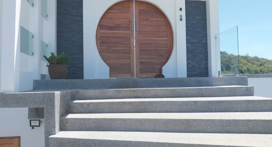 For sale 5 bedrooms villa in Ko Samui, Surat Thani