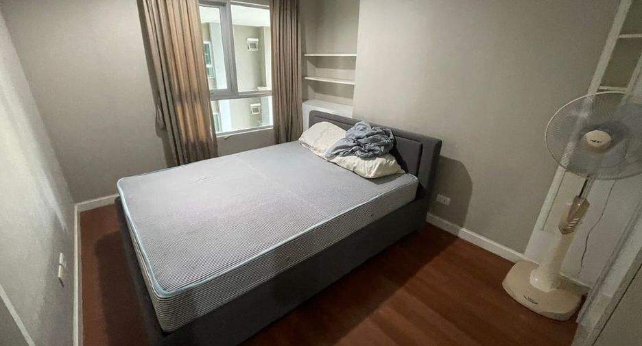À louer et à vendre 2 chambres condo à Huai Khwang, Bangkok