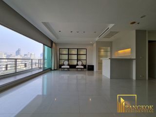 For rent 4 bed apartment in Pathum Wan, Bangkok