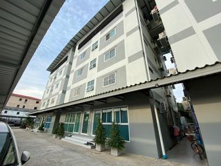 For sale 65 bed apartment in Bangkok Noi, Bangkok