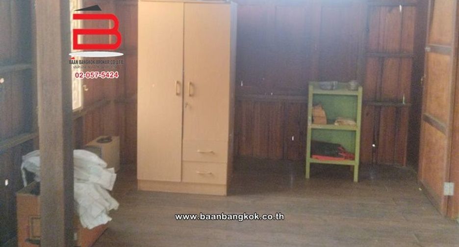 For sale 2 bedrooms house in Ban Hong, Lamphun