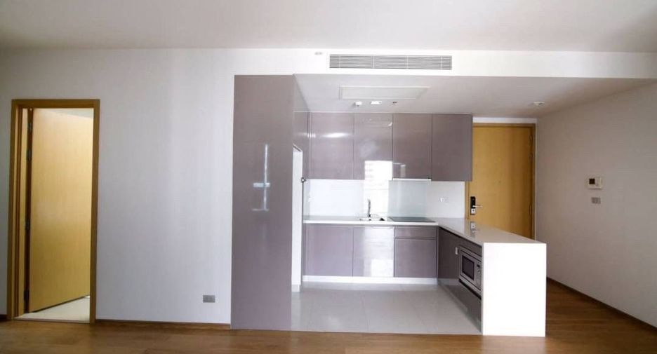 Продажа 3 спальни кондо в Кхлонг Тоеи, Бангкок